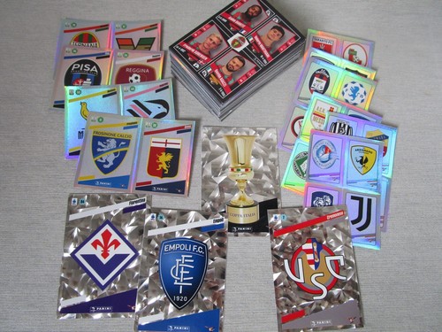 5-PANINI CALCIATORI 2022-2023-LOTTO DI 176 FIGURINE DIVERSE (13 SCUDETTI)-OTTIME - Foto 3 di 5