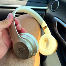 Beats by Dr. Dre Solo Pro Wireless Noise Canceling Foldable Gold/White Case