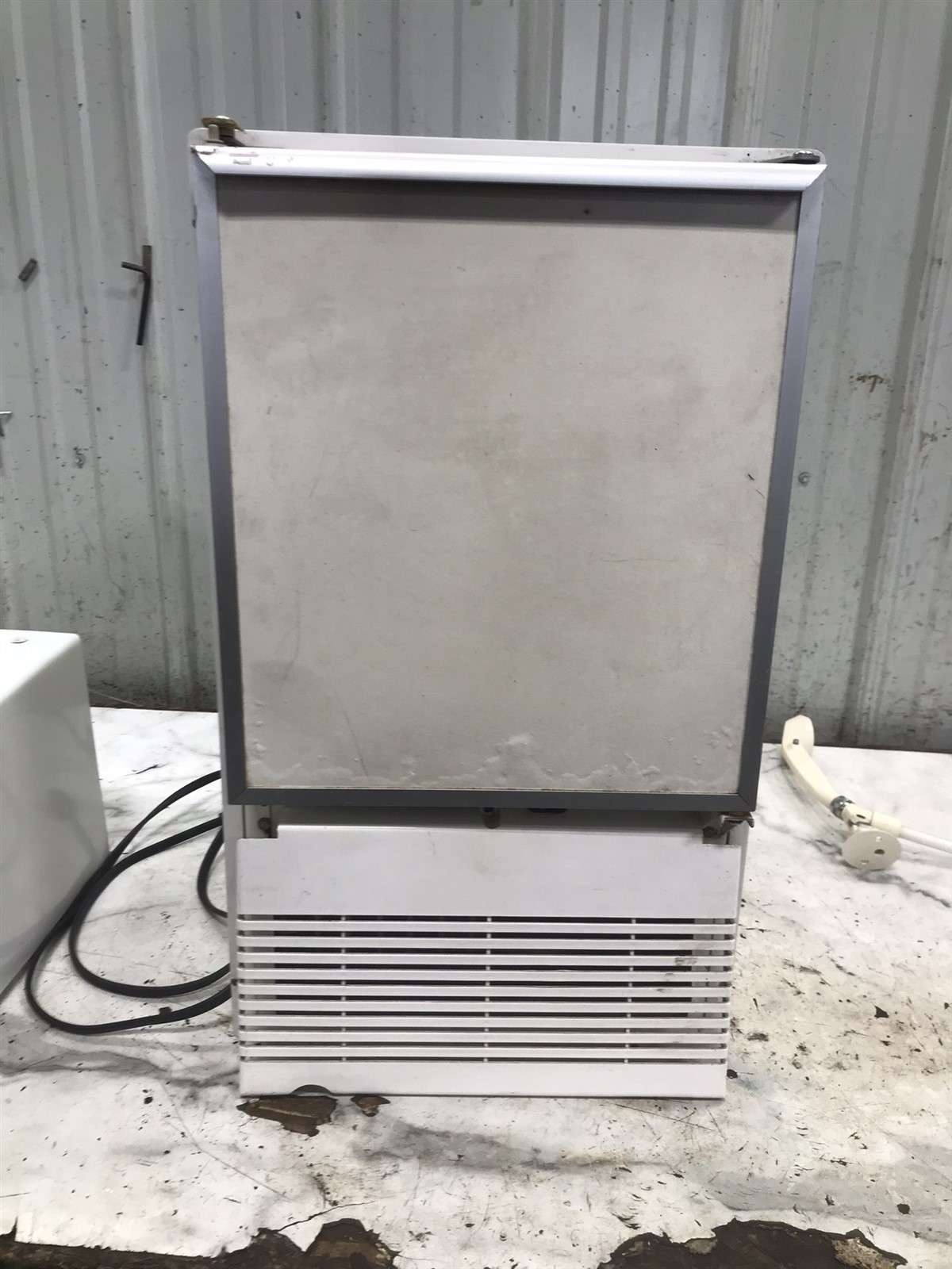 87 Wellcraft Gran Sport 3400 Boat U-Line automatic ice maker machine box WH95TP