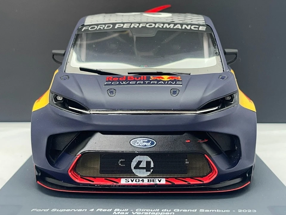 Red Bull Verstappen Ford Transit Supervan 2023 Diecast F1 Auto 1/18 Spark 18S728 - Immagine 2 di 4