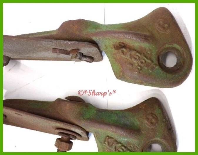 KK5571 B10447 * John Deere Disk Scrapers * Set of 4 * AW KBA * Have Wear * USA - Image 3 of 4