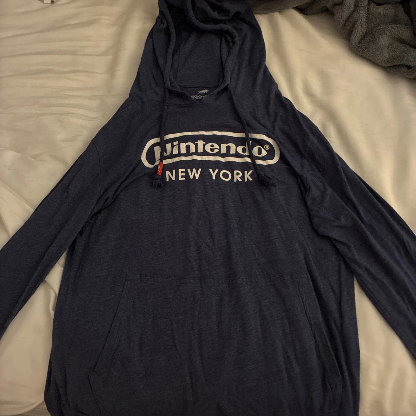 Nintendo New York Logo Hoodie Blue Long Sleeve Lightweight Unisex Gamer (Large)