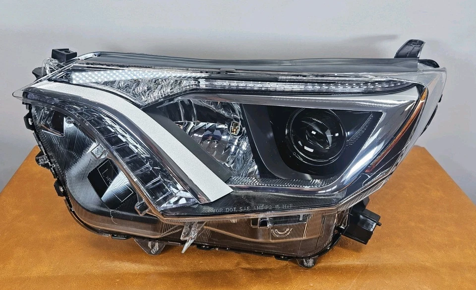 FIT 2016-2018 TOYOTA RAV4 SET PAIR HALOGEN HEADLIGHT AFTERMARKET NEW#A - Image 4 of 4