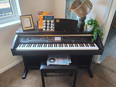 Yamaha Clavinova CVP-301 88-Key Digital Home Piano Brown 3 Pedals Bench