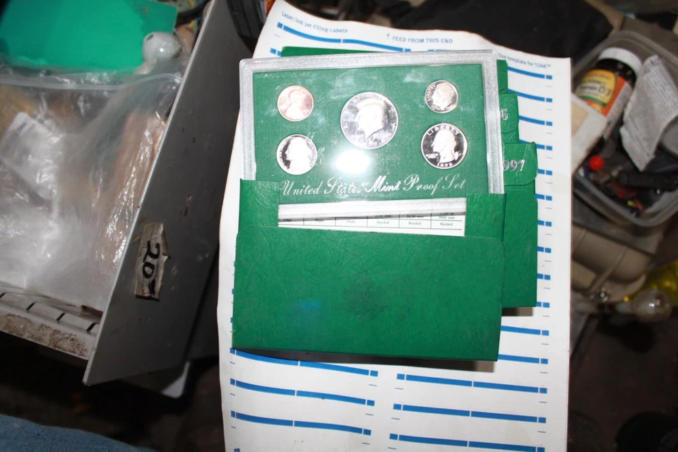 Pack de 4 CONJUNTOS DE PRUEBA DE PLATA COMO NUEVOS UNIDOS 1995 (2) 1996 (1) 1997 (1) Foto 3 de 4