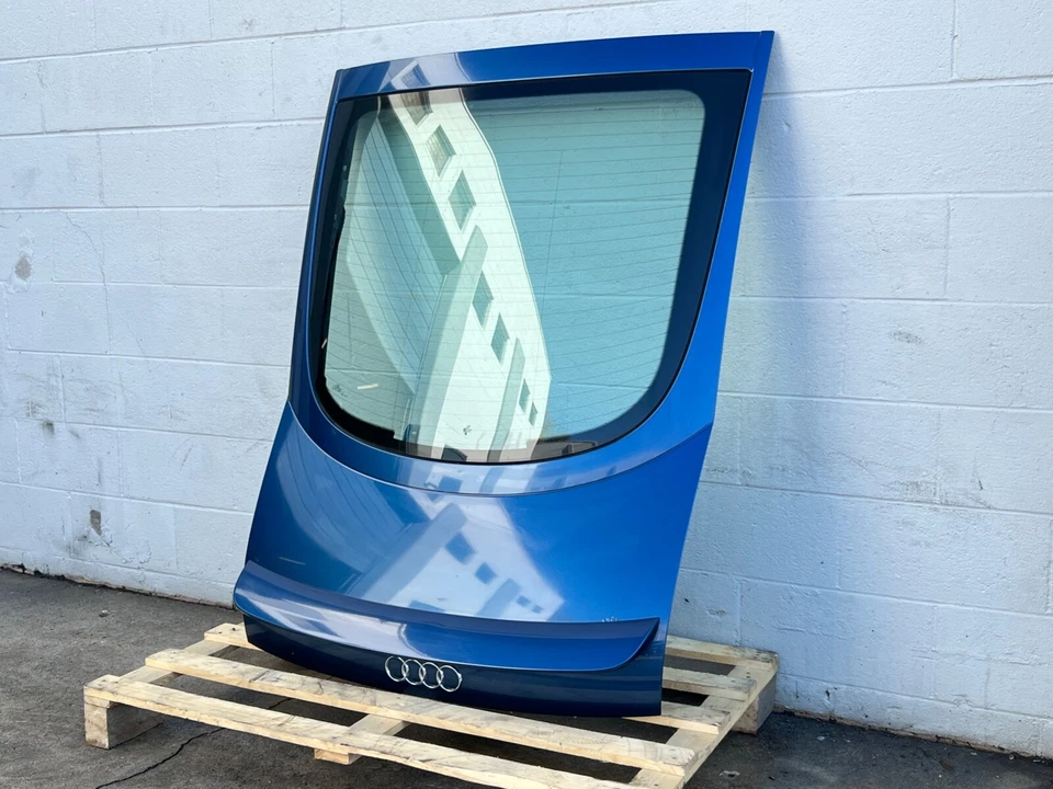 AUDI TT 2000-2006 CUPÉ MALETERO ESCOTILLA TAPA CUBIERTA CON ALERÓN Y CRISTAL AZUL OEM Foto 4 de 4