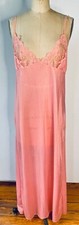 EUC VTG GODDESS PEACHY PINK NYLON LACE CUT-OUTS NIGHTGOWN PEIGNOIR ROBE SET L