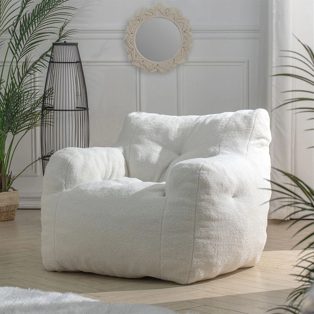 Giant armchair 2024