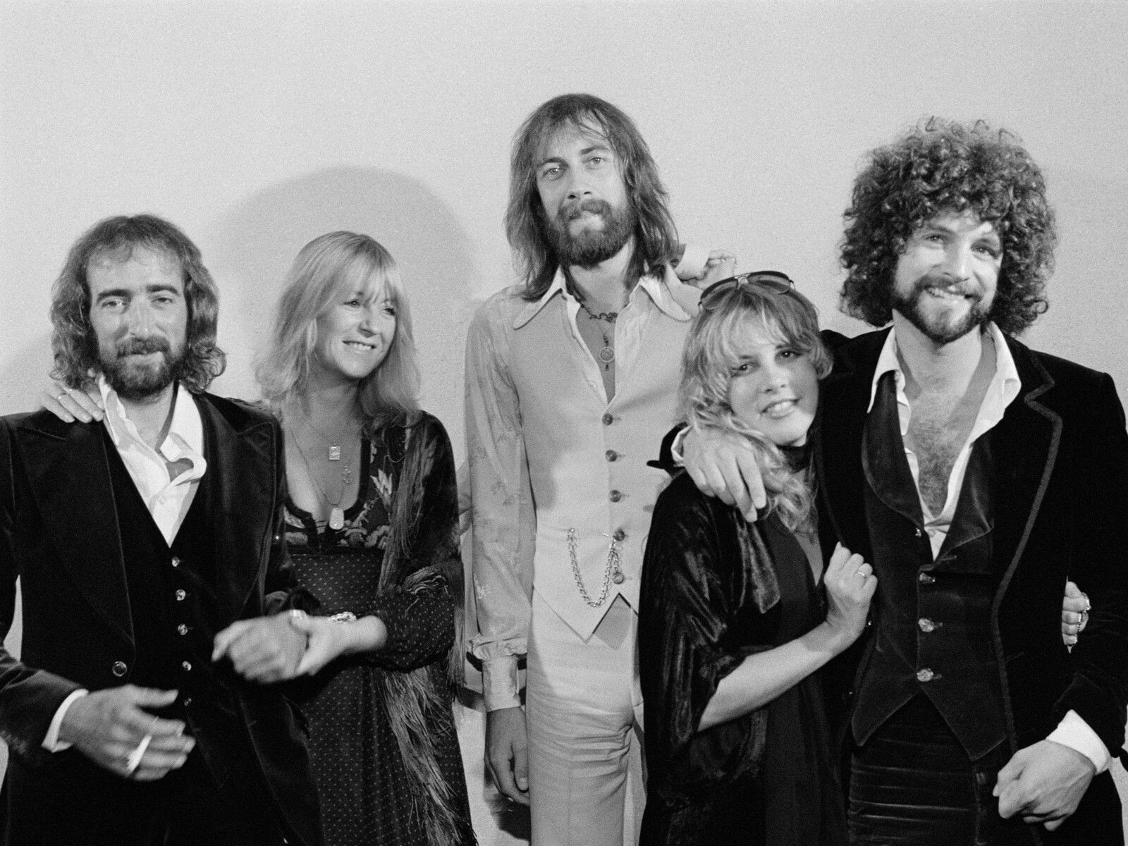 FLEETWOOD MAC 8X10 GLOSSY PHOTO PICTURE