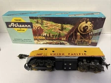 Vintage Athearn 1467 Los Angelas USA Made UNION PACIFIC Train Pair Needs Repair