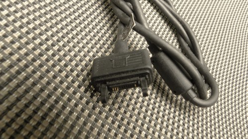 Genuine Original Sony Ericsson Data Cable DCU-65 Data Sync Cable - 第 2/4 張圖片