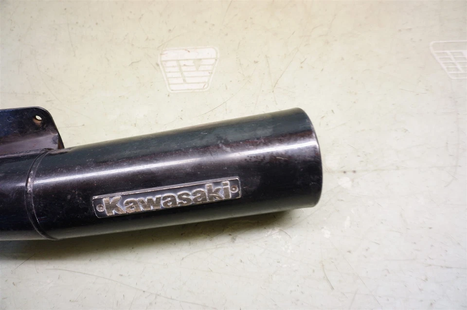 Silenciador de escape izquierdo Kawasaki OEM 84-85 ZX750 GPZ750 KAW0360750 *2720 Foto 3 de 4