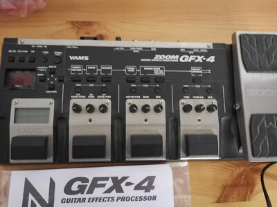 Japan rare Zoom GFX-4 Guitar Effects Processor 1990s Black GFX-4