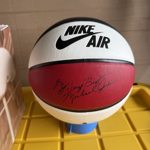 Nike Air Jordan Premium 8P Basketball & Box Black/White/Red J1003087 699 - Bild 3 von 18