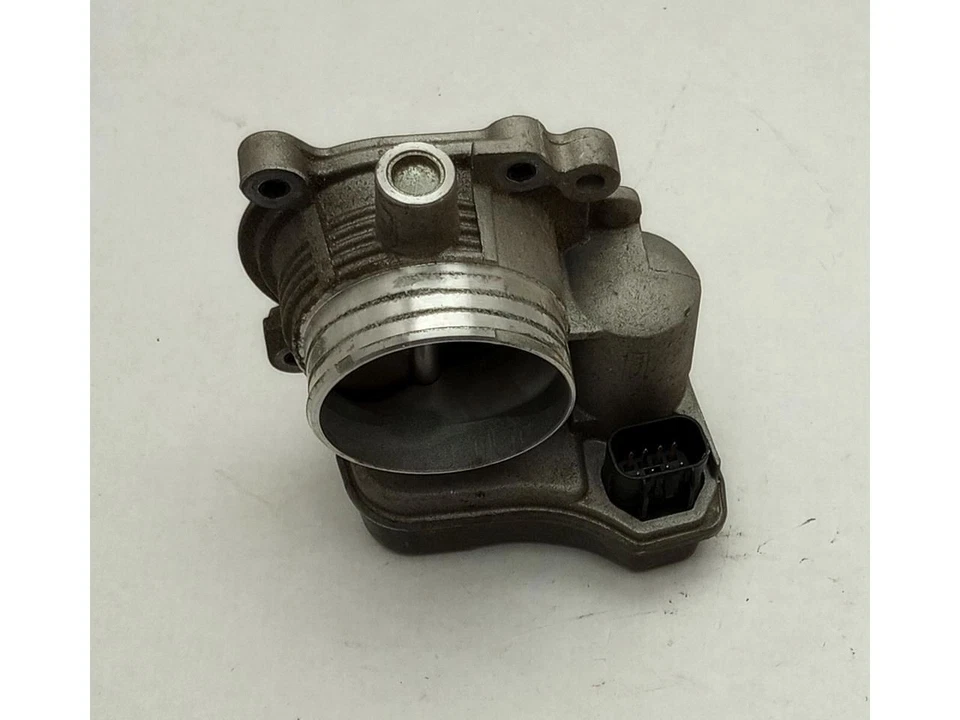 Válvula de cuerpo del acelerador Pontiac Solstice Saturn Sky 2,4 L 4 cilindros para 2007-2008 Foto 4 de 4