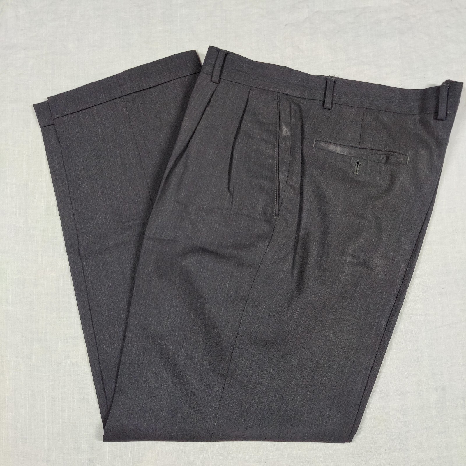 Joseph & Feiss Pleated Black 100% Wool Dress Pants Mens Size 38/42 Hemmed