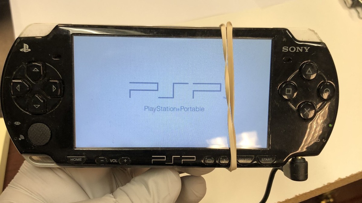 PlayStation Portable - 30個リピ割 Amazon | PSP「プレイステーション・ポータブル」 バリュー