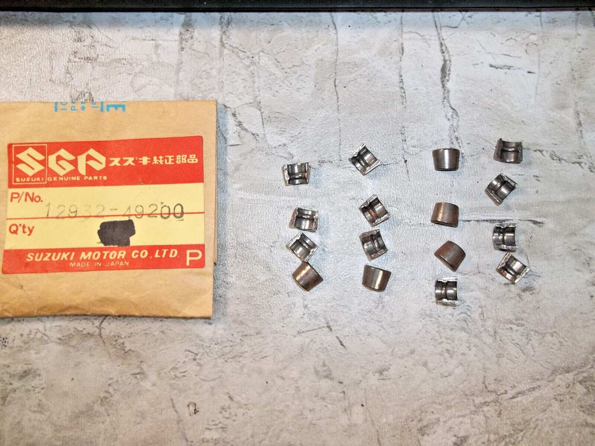 すずき SUZUKI 80 - 15 NOS OEM VALVE COTTER 12932-49200 PACK OF 16