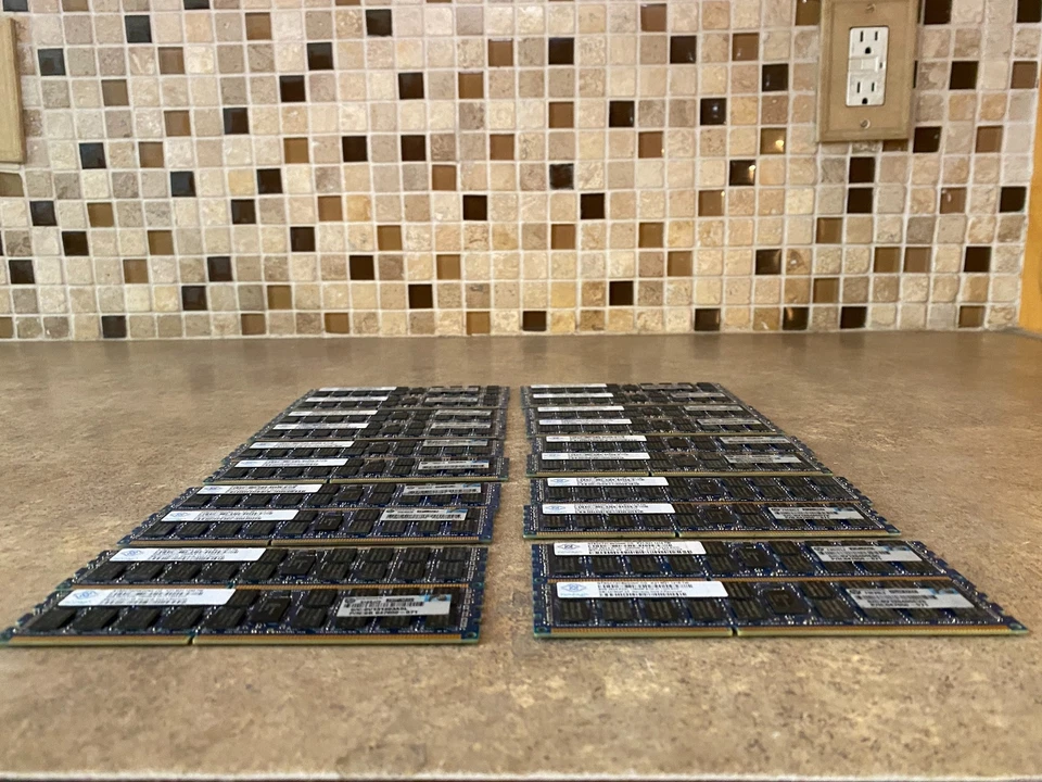 2X NANYA 8GB DDR3 2RX4 PC3L-10600R-9-10-J1 1333MHZ NT8GC72C4NG0NK-CG DIMM C6-2 - Image 4 of 4