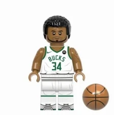 Giannis Antetokounmpo Milwaukee Bucks Building Block Mini Figure