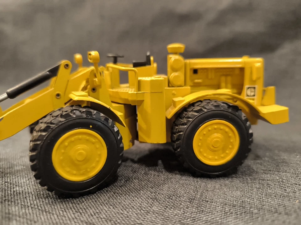 1:50 NZG Radlader Cat 988  Bagger Oldtimer In Gutem Zustand Kein Conrad - Bild 2 von 4