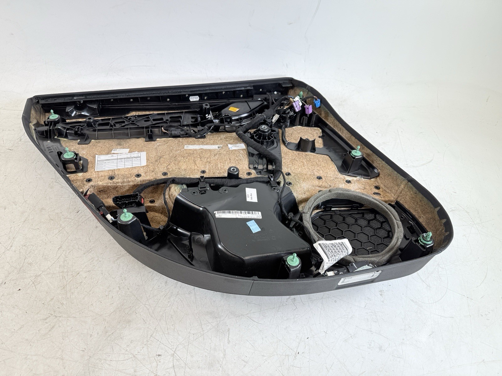 2014-2022 Maserati Ghibli M157 Rear Right Passenger Side Interior Door Panel Oem