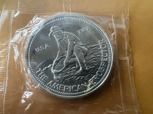 1982 American Prospector .999 Silver 1oz Round, Uncirculated, Engelhard, Nice
