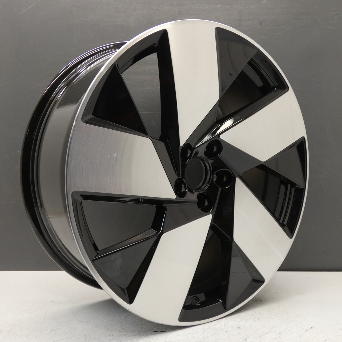 ウッディ Toyota Mag Lug Nut - 7/8