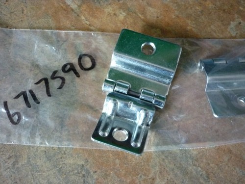 Genuine used Miele Hinge Sub-assembly TR/PT for T8000 series t/dryers- 6717590 - Picture 2 of 3