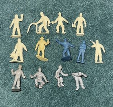 Original Lot Of 13 MARX Tom Corbett Playset Figures In Miscellaneous Colors