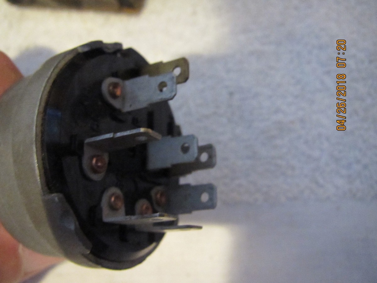 RARE NOS VINTAGE ORIGINAL DELCO IGNITION SWITCH 1116632 GR. 2.188 
