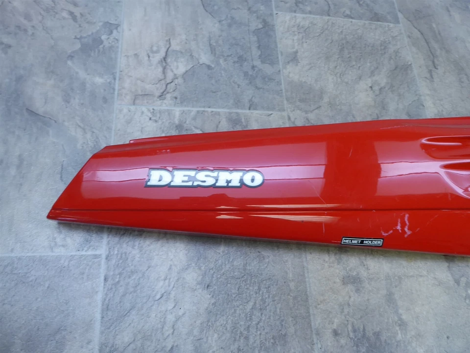1993 Ducati 907ie Paso S213-1. right side cover seat cowl tail fairing - Imagem 4 de 4