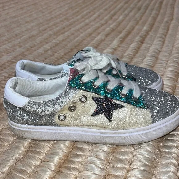 Girls Multi Sequins Star Zip Closure Sneaker Shoe Sz 5 6 5.5 nice condition lola