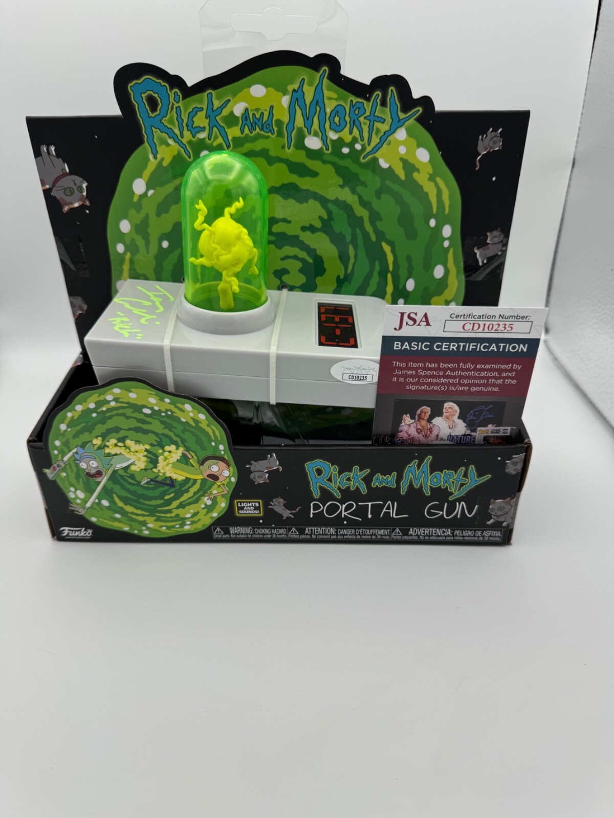 Pistola Portal Firmada Rick and Morty Ian Cardoni Nueva En Caja JSA “Rick”