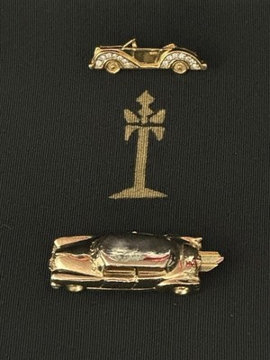 TRIFARI  Auto  Brooch-Pin  Gold-Trifanium  Rhinestones  Spare-Key  (Unmarked)
