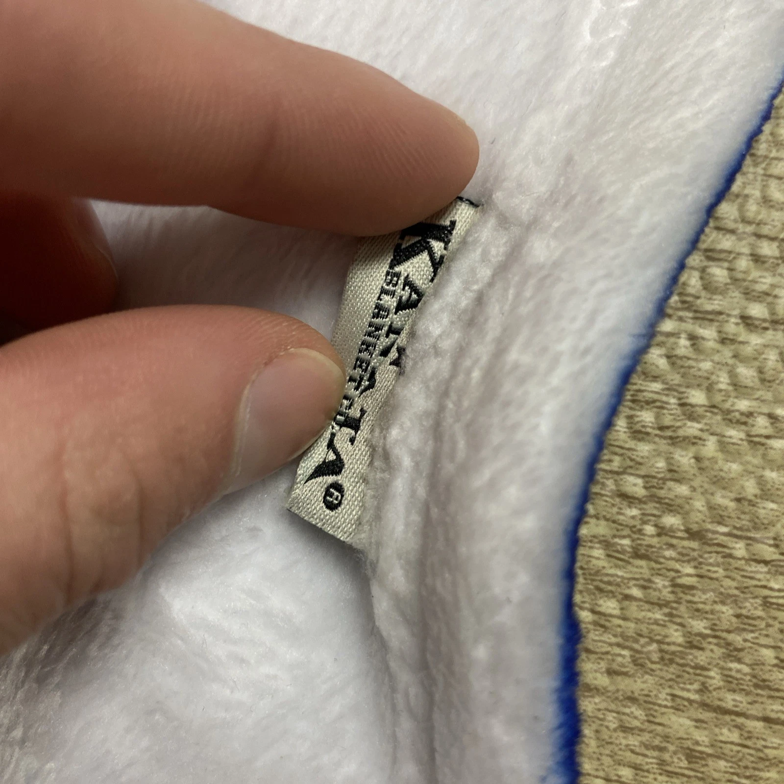 SANTANA 2019 SUPERNATURAL TOUR MERCH FLEECE MICROFIBER THROW BLANKET