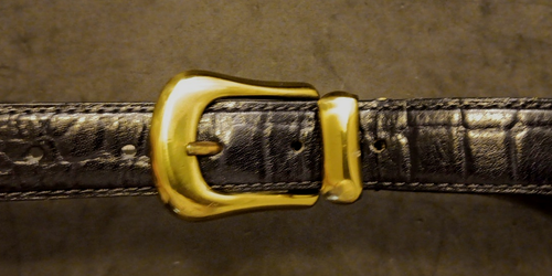 Cintura donna vintage Med Liz Claiborne in pelle di coccodrillo nera con fibbia ottone - Foto 2 di 11