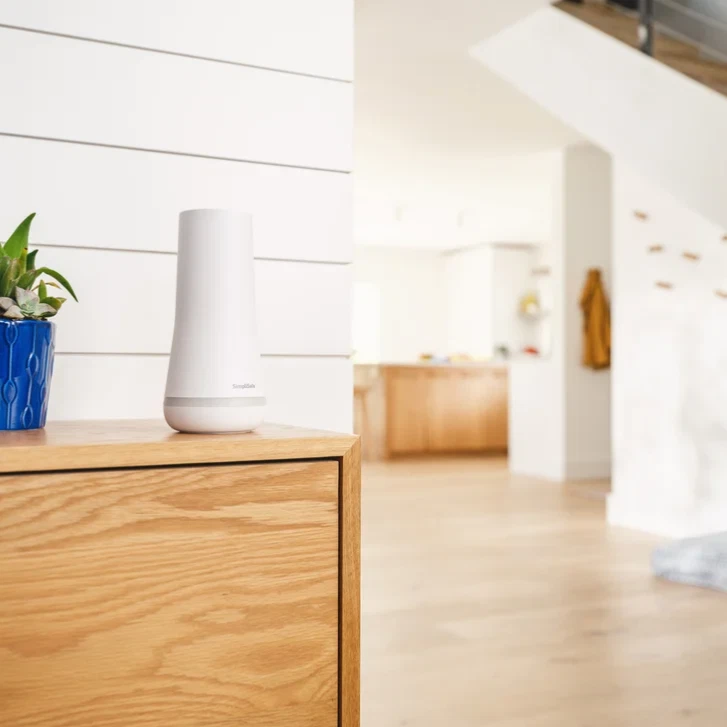 (BRAND NEW) 13-Piece SimpliSafe Security System with 2 Outdoor Camera Series 2 - Image 2 of 4