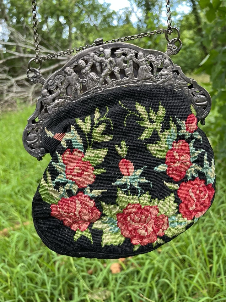 Cartera de noche Chatelaine 1920 de colección marco plateado y pequeño punto Art-deco Foto 3 de 4