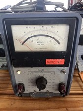 VINTAGE HEWLETT PACKARD HP MODEL 400D VACUUM TUBE VOLTMETER TESTED & WORKS