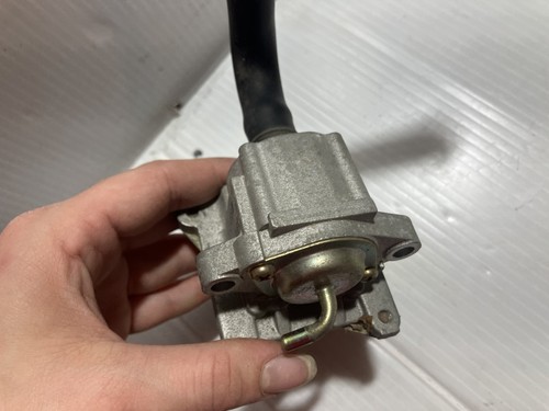 2000 Suzuki Intruder Vl 1500 Air Muffle Control (OEM) - Picture 9 of 10
