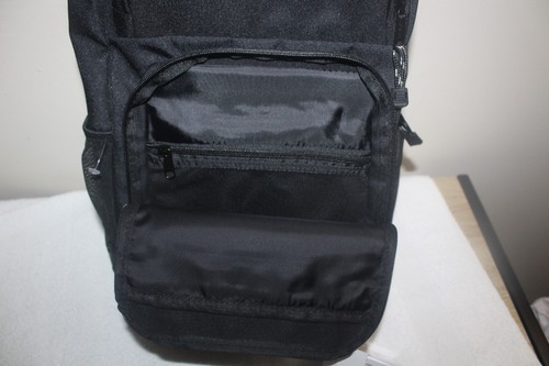 Eastsport Unisex Essential 19" Backpack, Black Brand New! - Picture 6 of 10