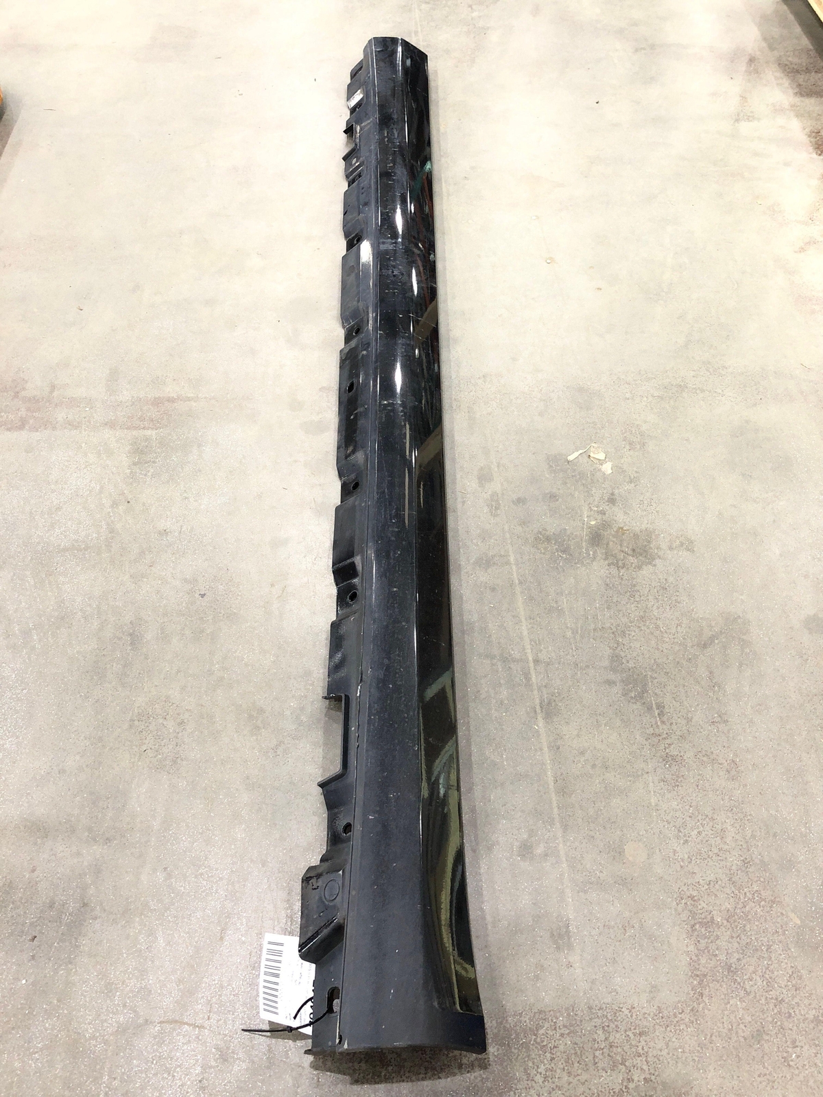 2014 - 2017 MERCEDES S550 OEM RIGHT ROCKER PANEL SIDE SKIRT 