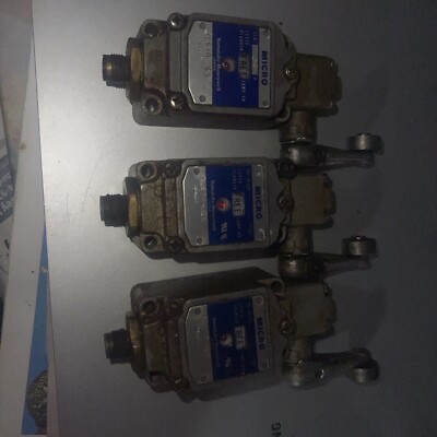 Lot of1 1 YAMATAKE HONEYWELL MICRO SWITCH 1LS19-JE5  (H3R11)