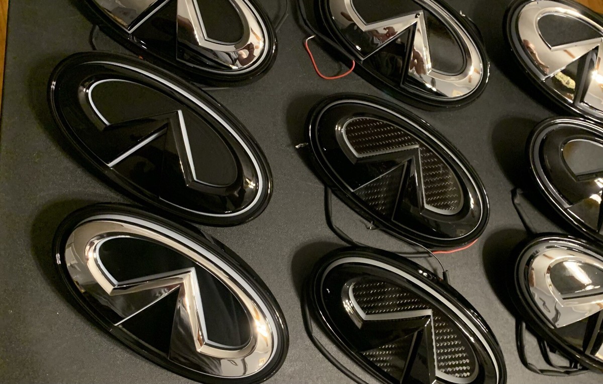 Q50 Infiniti Illuminated LED Grille Emblem Badge 2018 Color