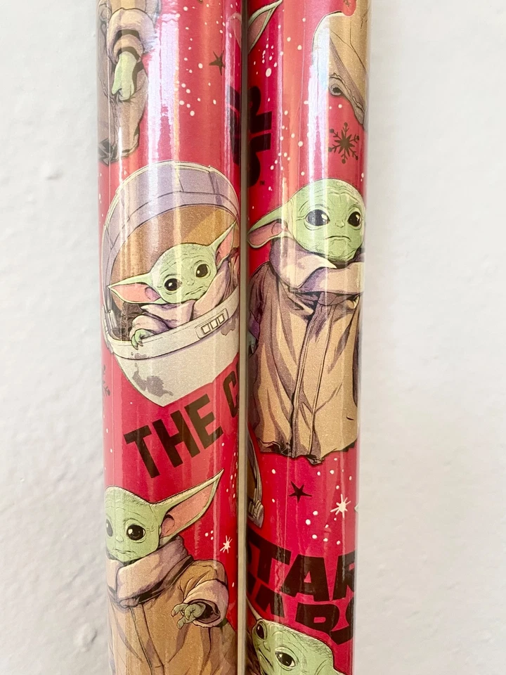 Papel de envolver de Navidad raro Mandalorian EL NIÑO Baby Yoda 20 pies cuadrados Star Wars Foto 4 de 4