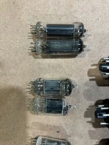 Vintage RCA Victor Vacuum Tube Set