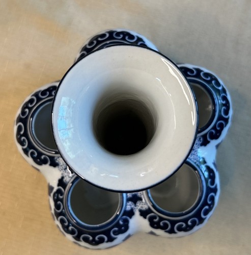Chinese Gump's of San Francisco Dutch Tulipiere Vase Blue and White - Beauty - - Picture 2 of 14