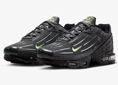 FQ2387-001 Nike Air Max Plus 3 Anthracite Volt Baskets Homme Chaussures de... - Photo 1/4