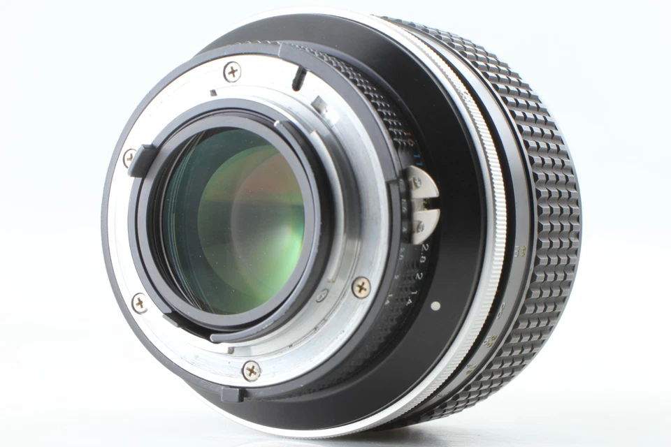 SIC SN216xxx[Top MINT] Nikon Ai-s ais Nikkor 85mm f/1.4 Portrait Lens From JAPAN - Image 3 of 4